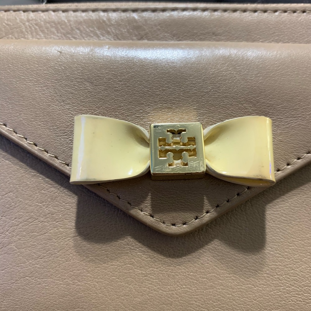 Tory Burch Wallet